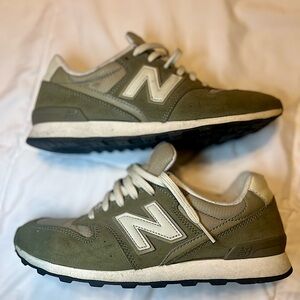 New Balance 696 Classic Sneakers – Olive Green – Women’s 7.5